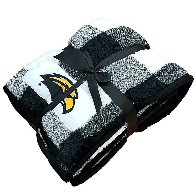 Eagle Head Black and White Pattern Blanket (SKU 1388795738)